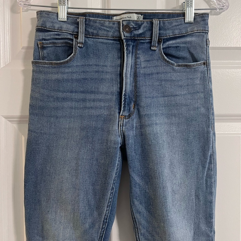 Abercrombie & Fitch Women’s High Rise Ankle Jeans